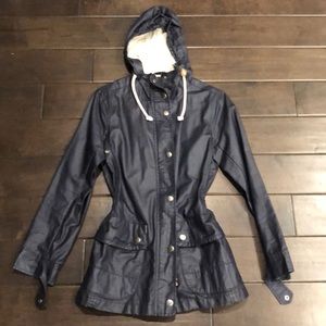 Gap raincoat